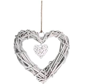 corazon colgante de mimbre